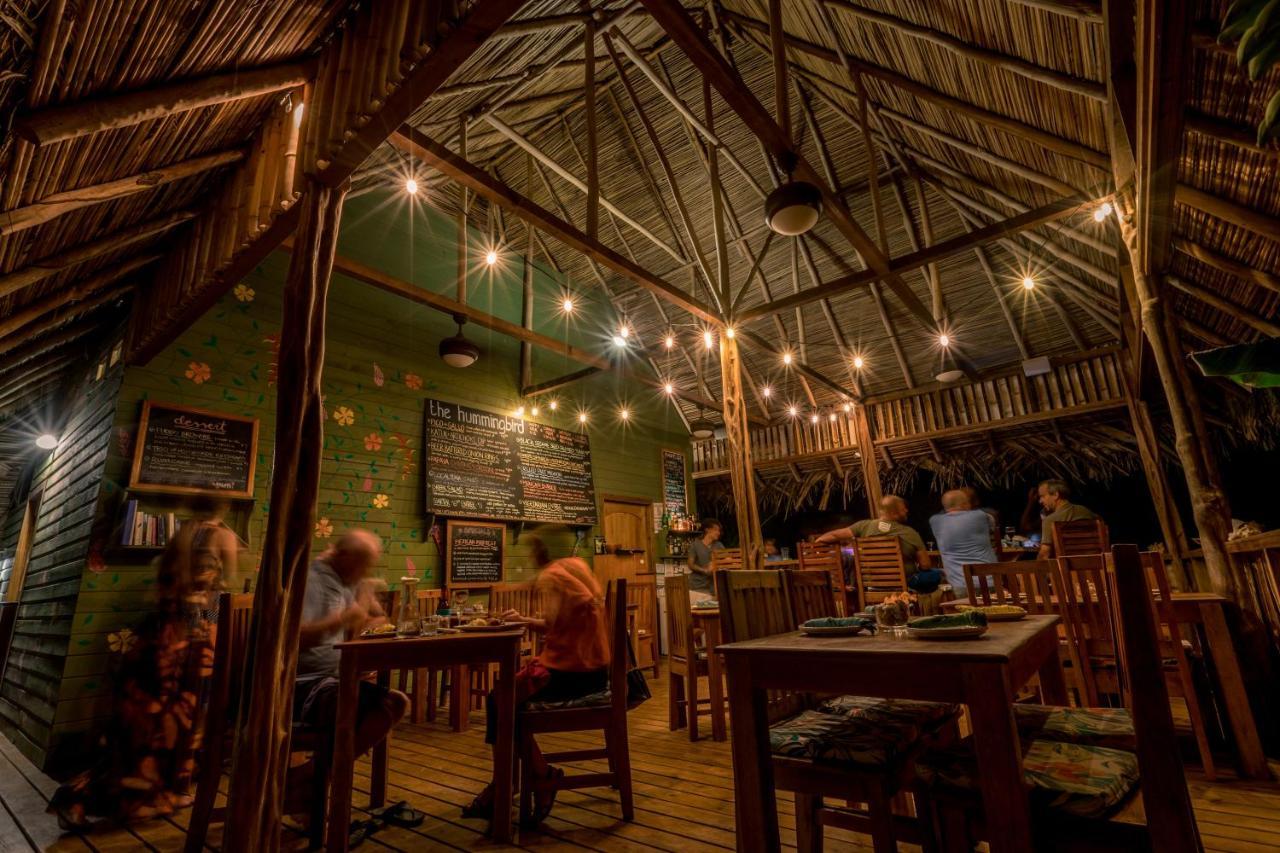 The Hummingbird Hotel Bocas del Toro Exterior photo